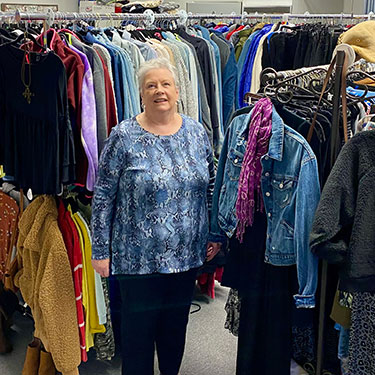 Teens Closet Volunteer